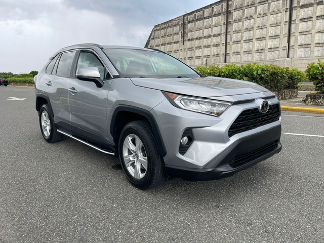 jeepetas y camionetas - Toyota Rav4 XLE Recien Importada 2020 0