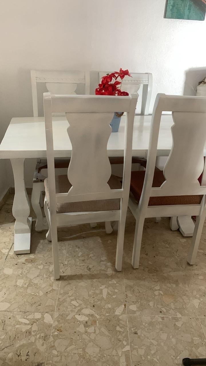 muebles y colchones - Se vende juego de comedor  1