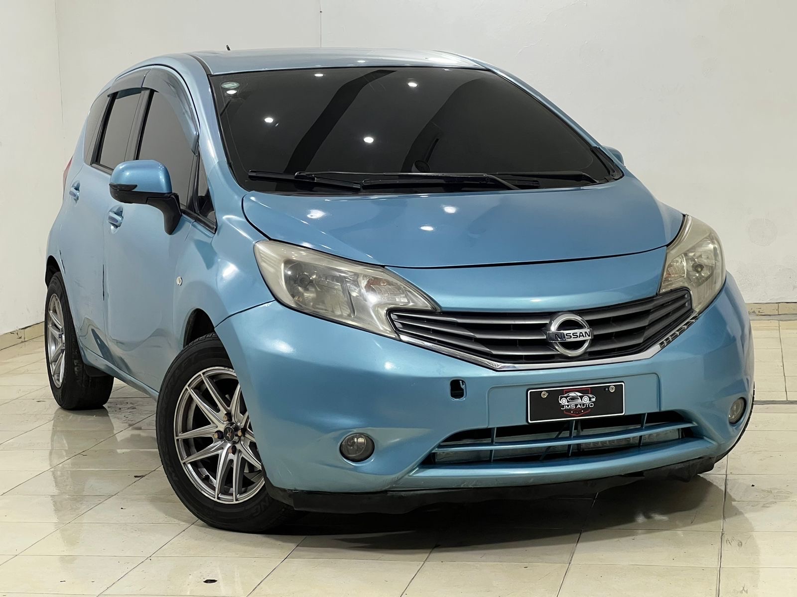 carros - NISSAN NOTE AÑO 2014
 1