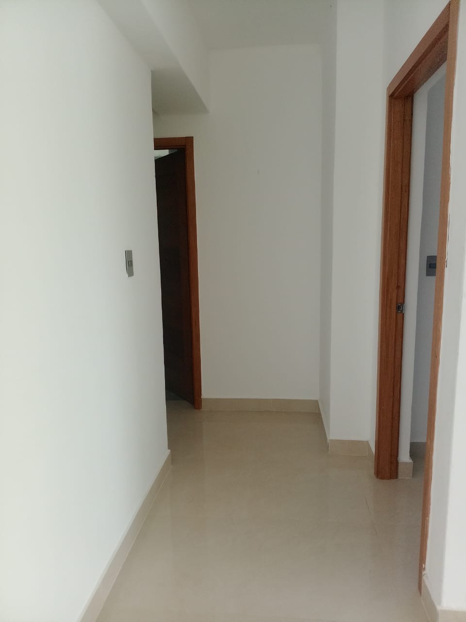 apartamentos - Alquilo en mirador del oeste 4to piso 3hab, 2baños 4