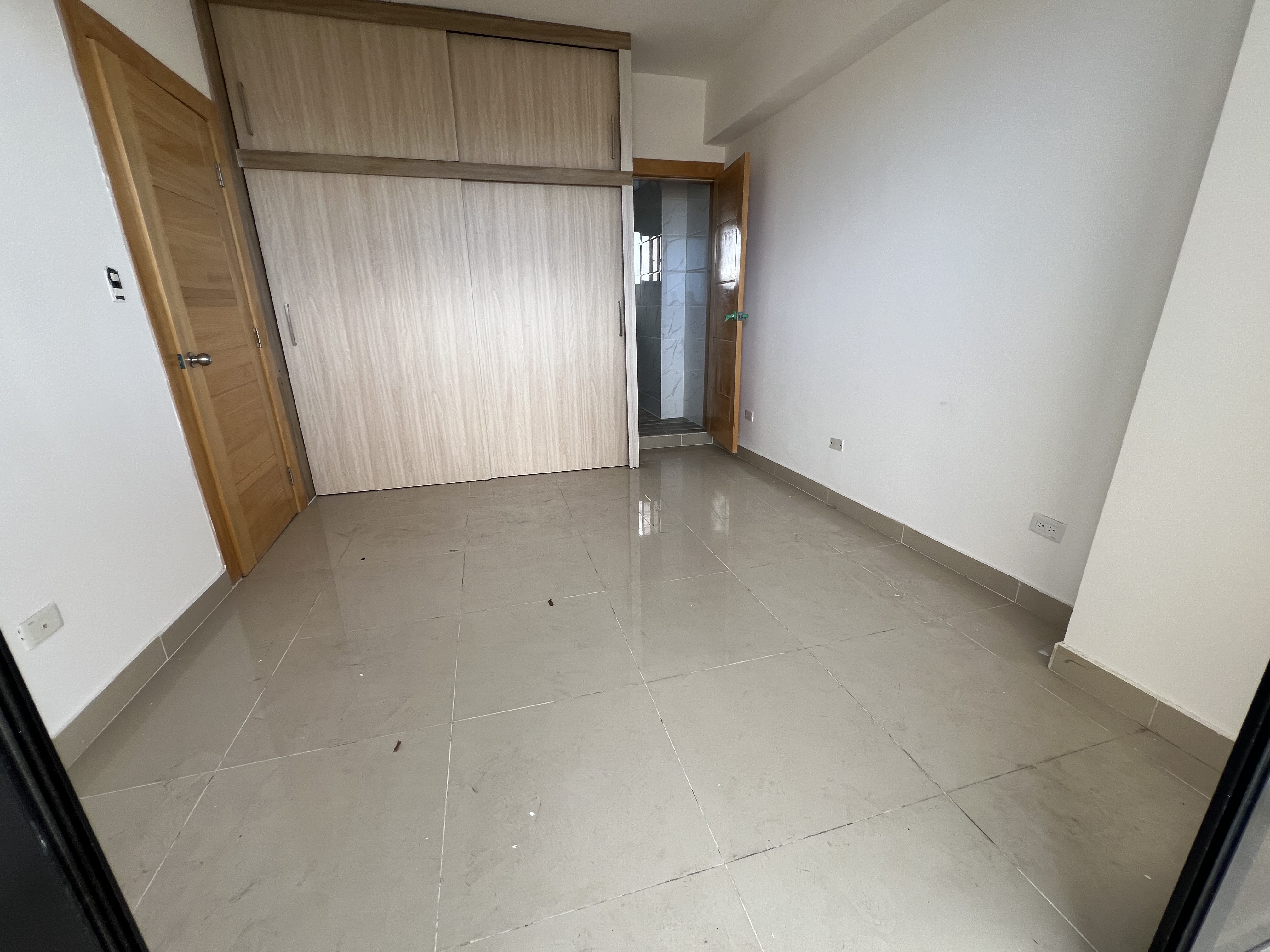 apartamentos - Apartamento tipo penthouse en la autopista de san Isidro frente a plaza cuadra 7