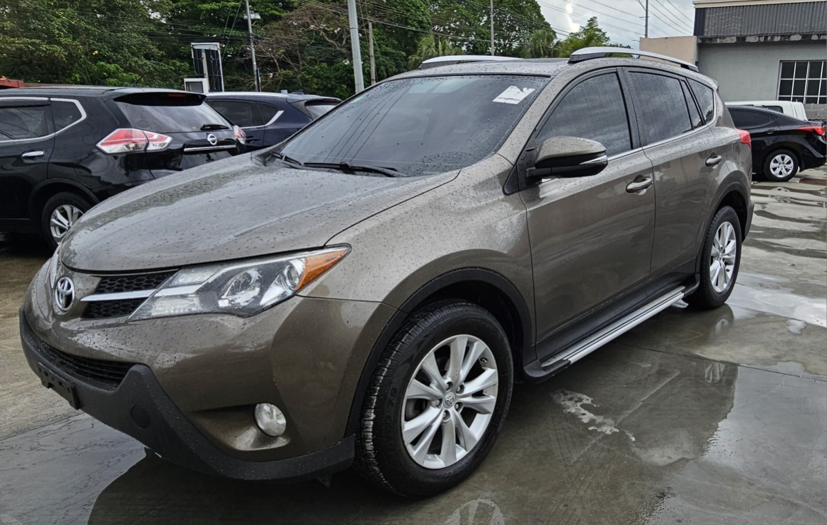 jeepetas y camionetas - Toyota Rav4 Limited 2015 4x4  2