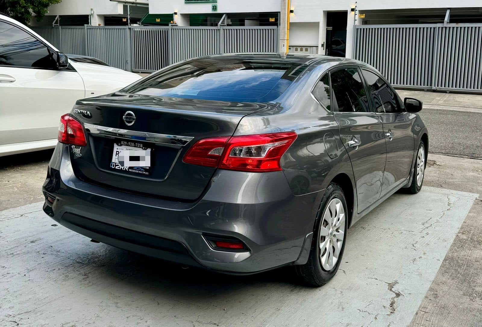 carros - Nissan Sentra SV 2018 6