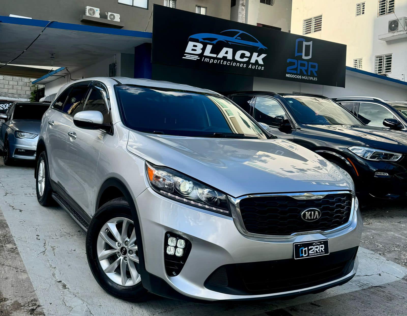 jeepetas y camionetas - Kia Sorento LX 2019 4x4 4