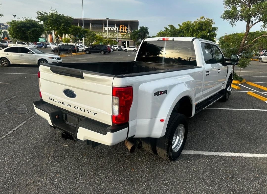 jeepetas y camionetas - 2018 Ford F350 XLT Super Duty Diesel  1