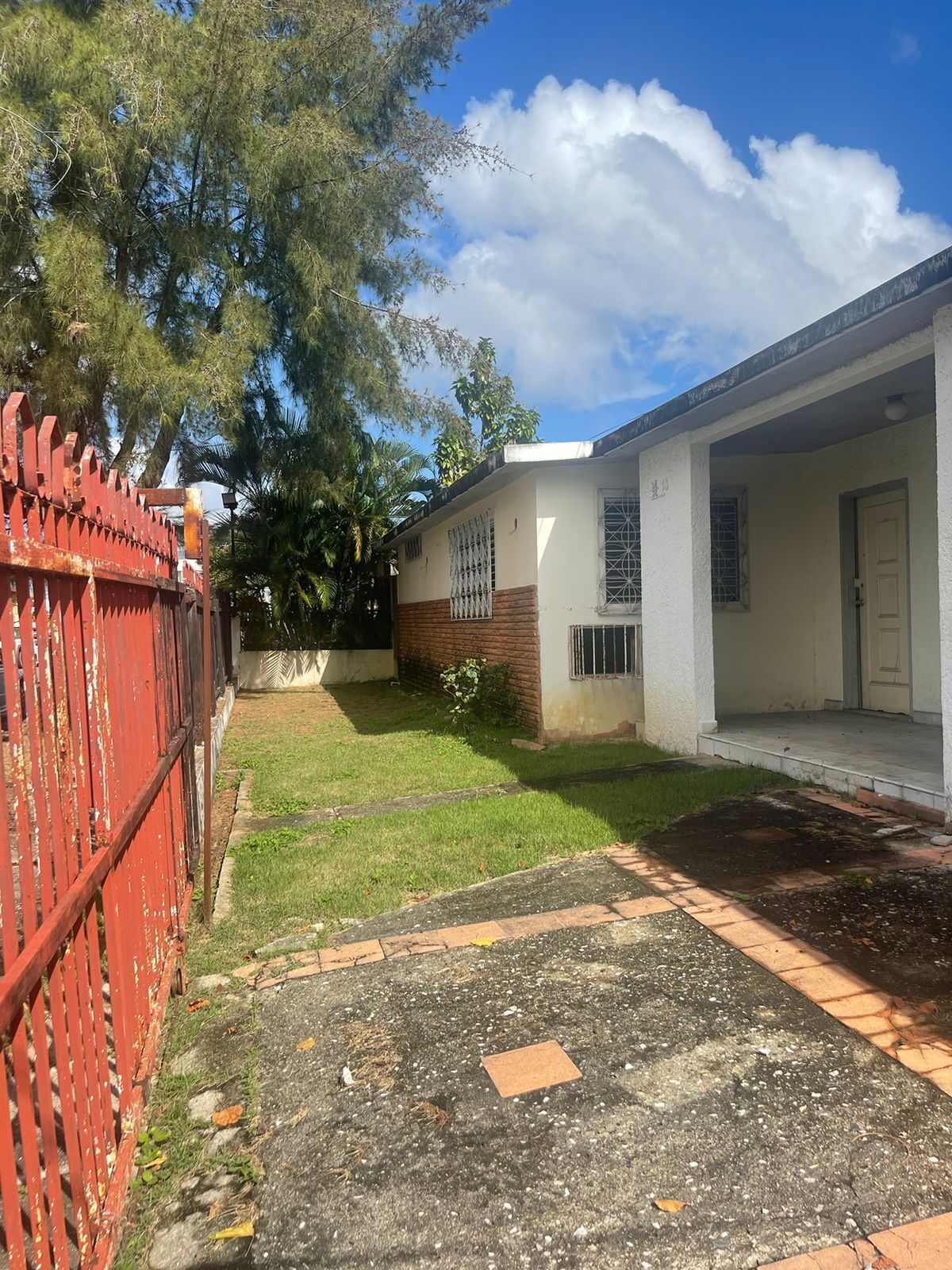 casas - Casa en Alquiler en Los Prados Para Oficinas
