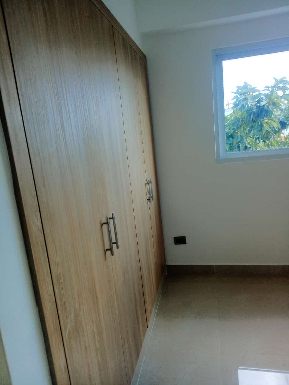 apartamentos - Alquilo en mirador del oeste 4to piso 3hab, 2baños 5