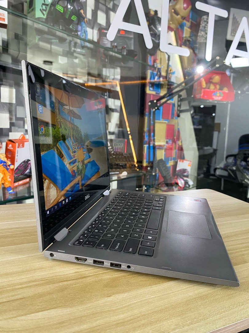 computadoras y laptops - Laptop Dell P69G Touch $19,500
i7 7ma Gen.  2.9GHz 8gb ram  256gb ssd  3