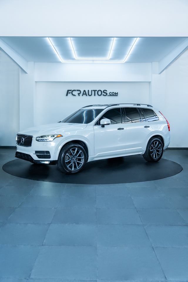 jeepetas y camionetas - VOLVO XC90 T6 MOMENTUM 2016