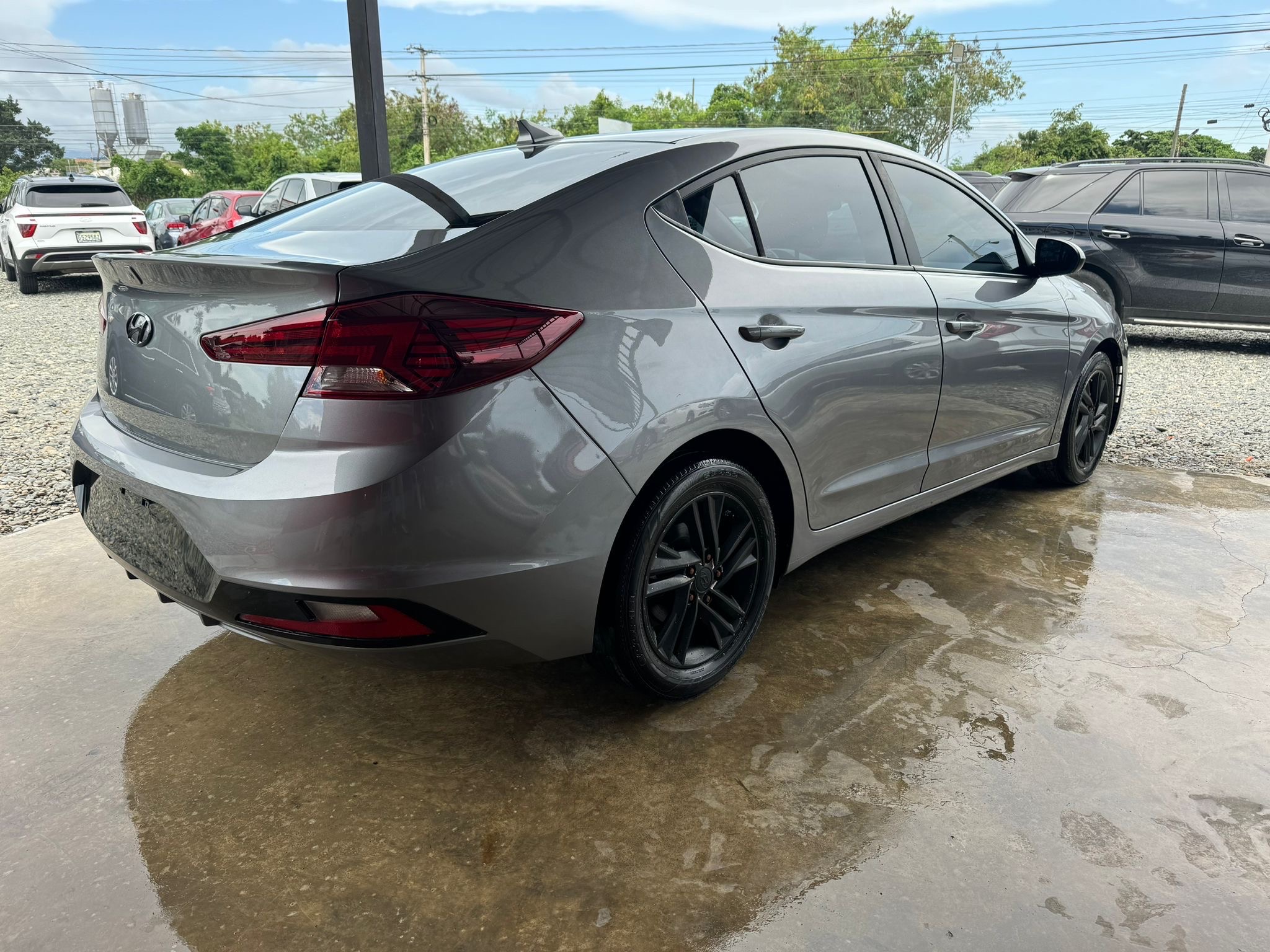 carros - Hyundai Elantra 2019 3