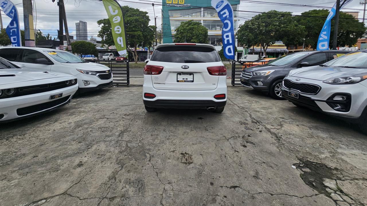 jeepetas y camionetas - 2019 Kia Sorento LX V6 6