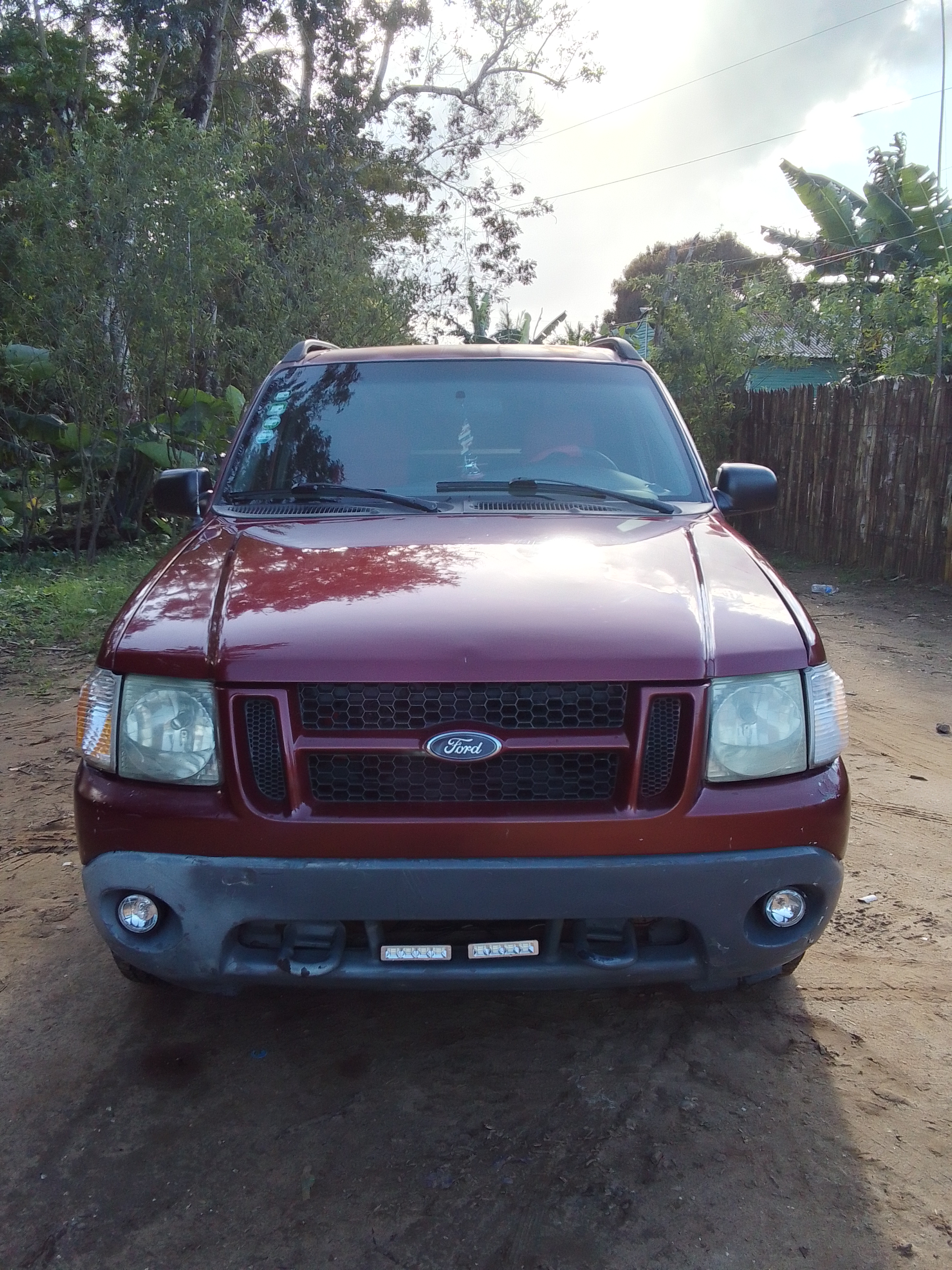 jeepetas y camionetas - Camioneta Ford Explorer SPORT track  3