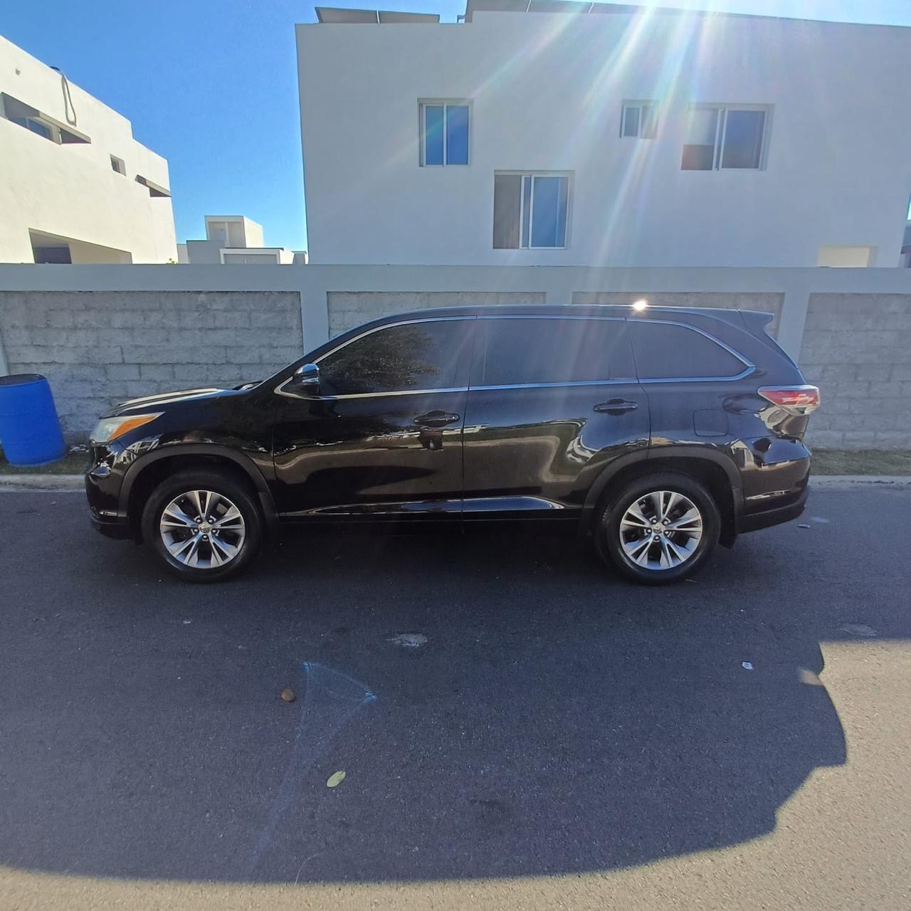 jeepetas y camionetas - TOYOTA HIGHLANDER LE 4X4 