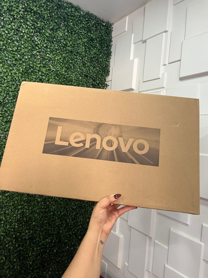 computadoras y laptops - LENOVO IDEAPAD/RYZEN 5/16GB RAM/512GB SSD/17.3-INCH/ NUEVA- 0