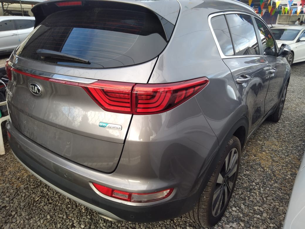 jeepetas y camionetas - KIA SPORTAGE 2018 GRIS 4