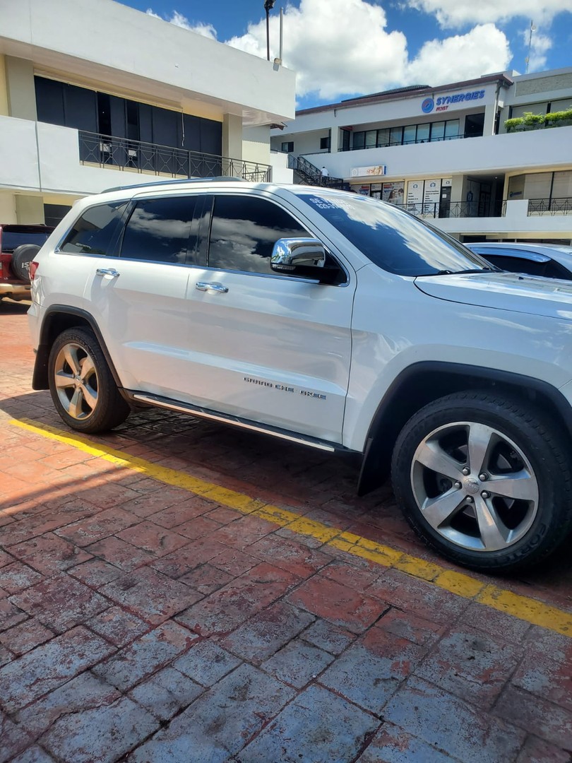 jeepetas y camionetas - Grand Cherokee Limited EN VENTA DE OPORTUNIDAD  0