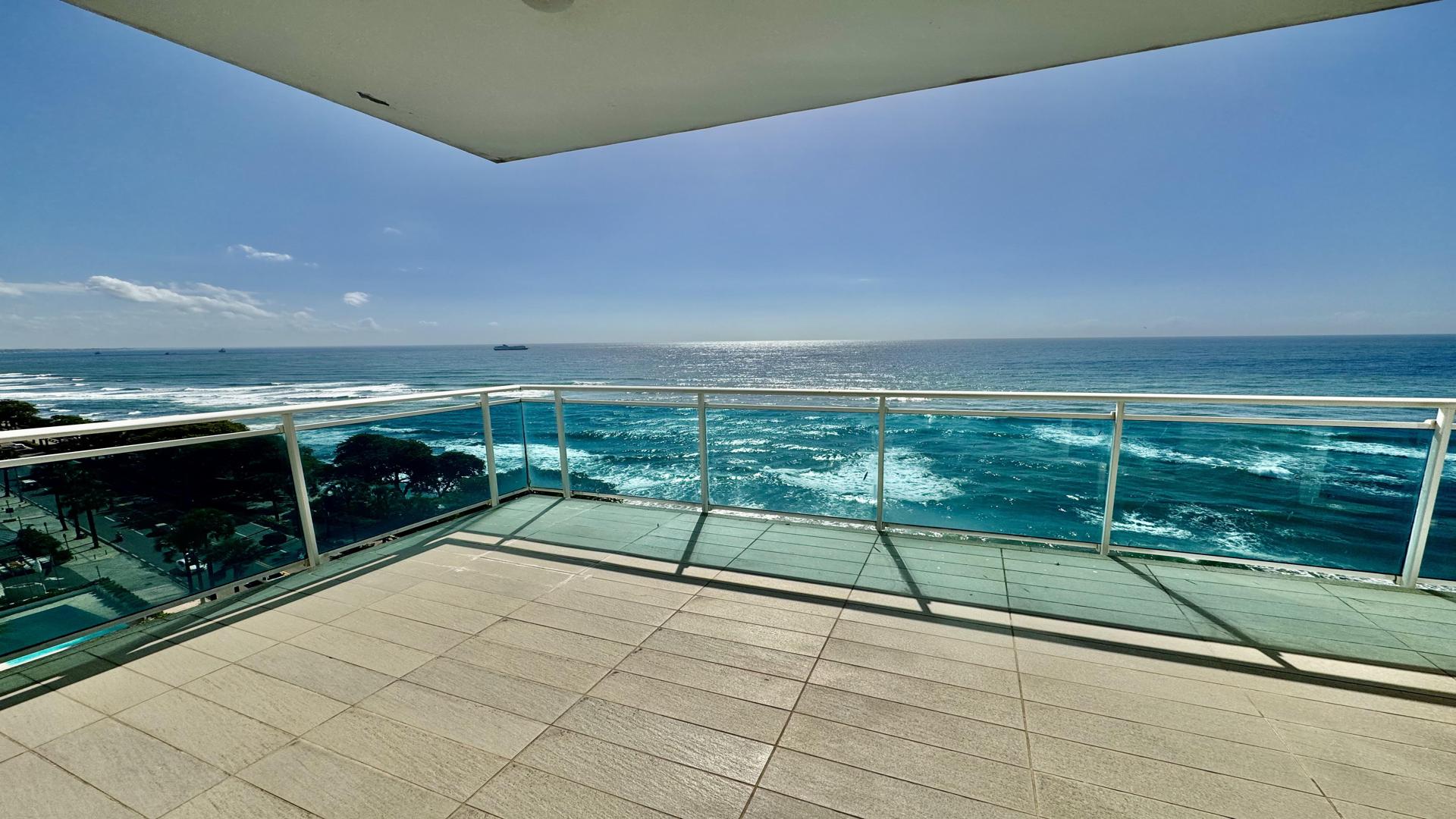apartamentos - Apartamento de 2 habitaciones moderno frente al mar, Malecon 2