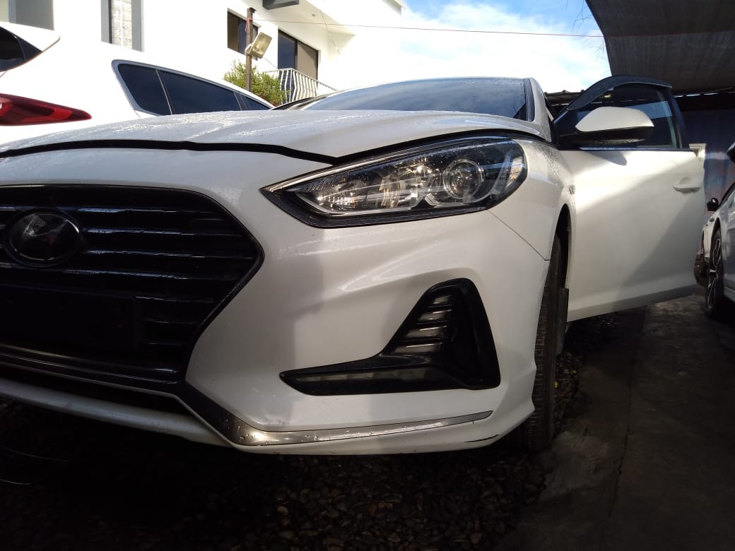 carros - HYUNDAI SONATA 2018 BLANCODESDE: RD$ 790,100.00 0