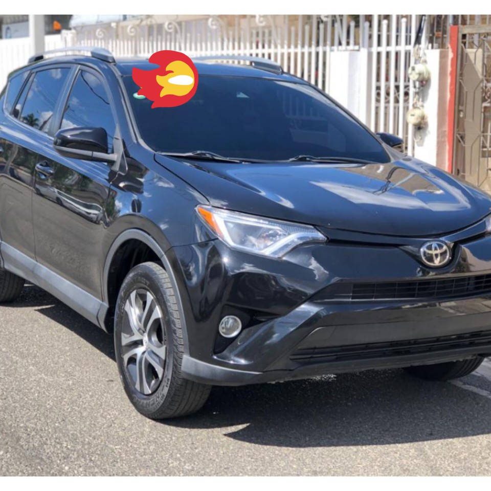 jeepetas y camionetas - Toyota rav4 2017 0