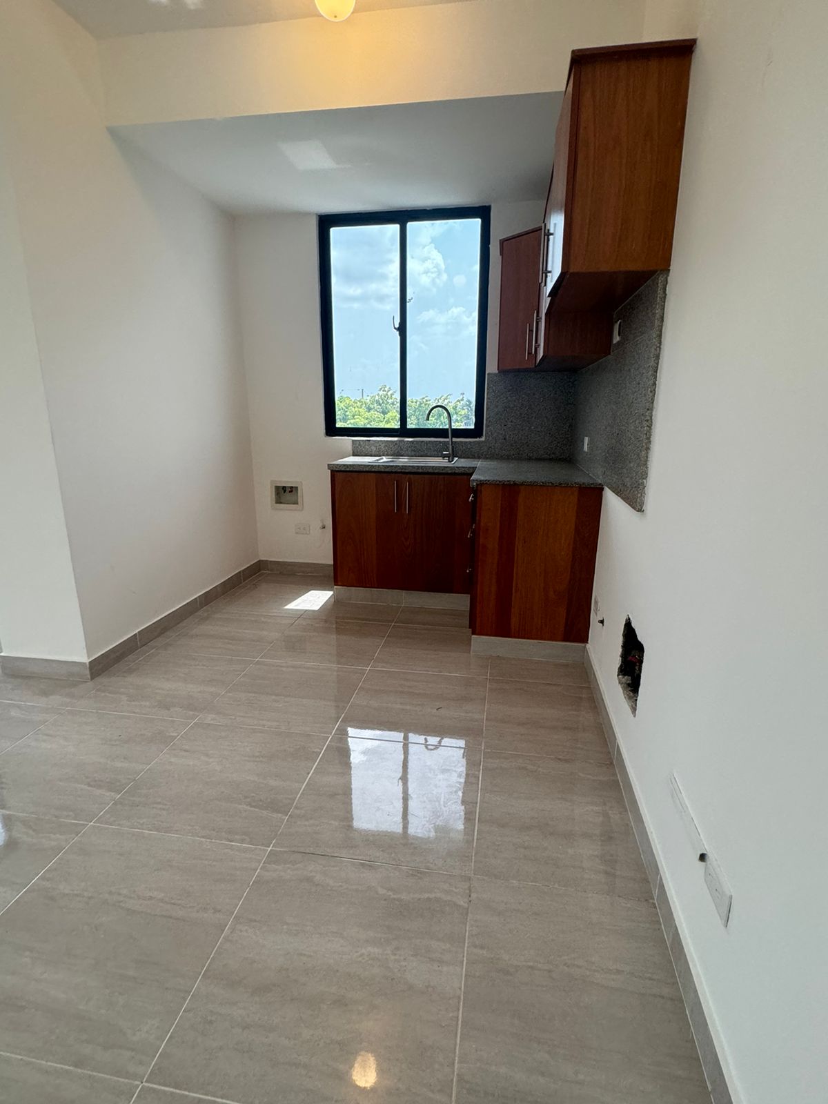 apartamentos - Vendo Julieta Morales una hab baño parqueo  2