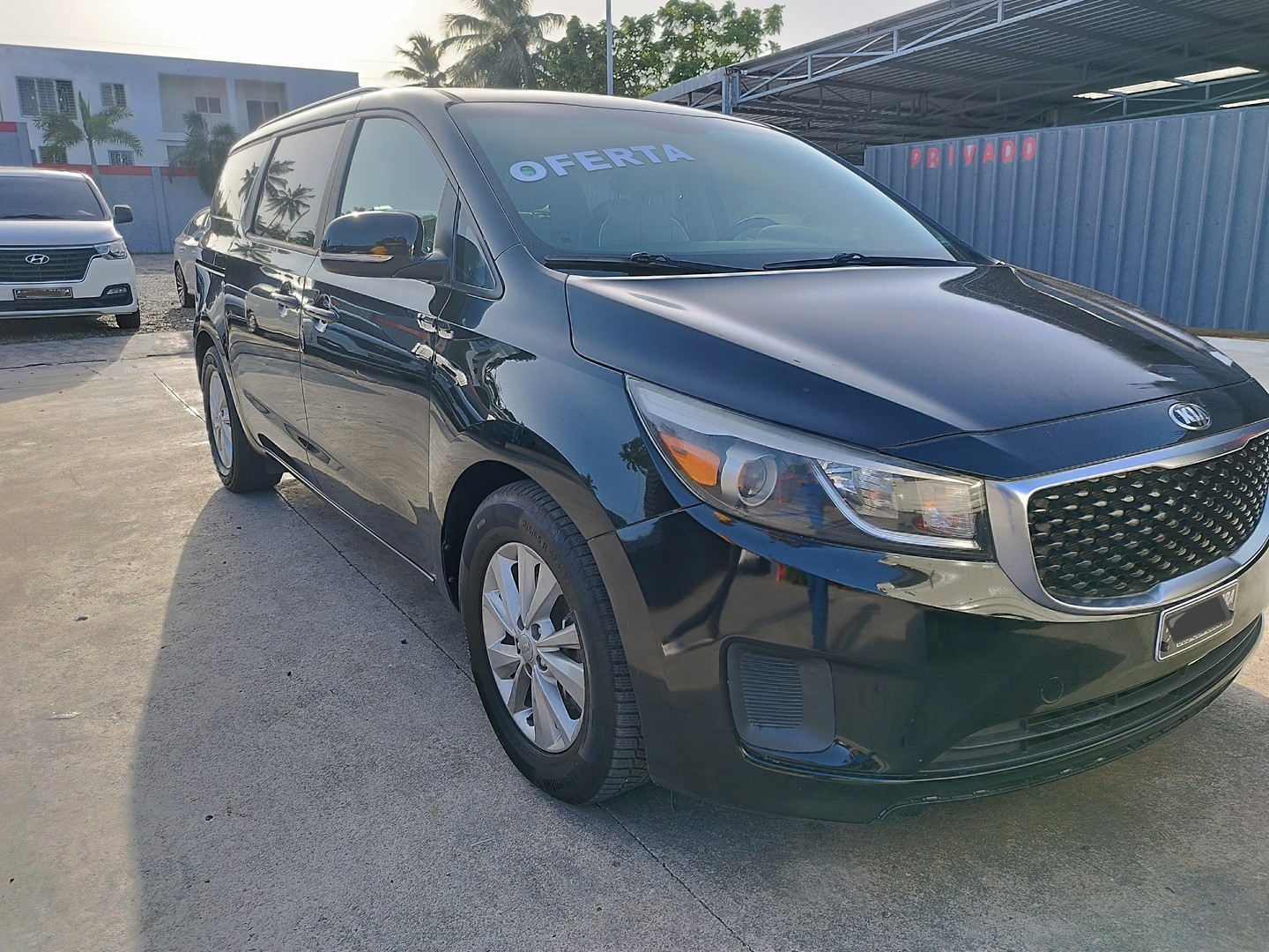 jeepetas y camionetas - 2017 Kia Sedona Puerta Electrica  1