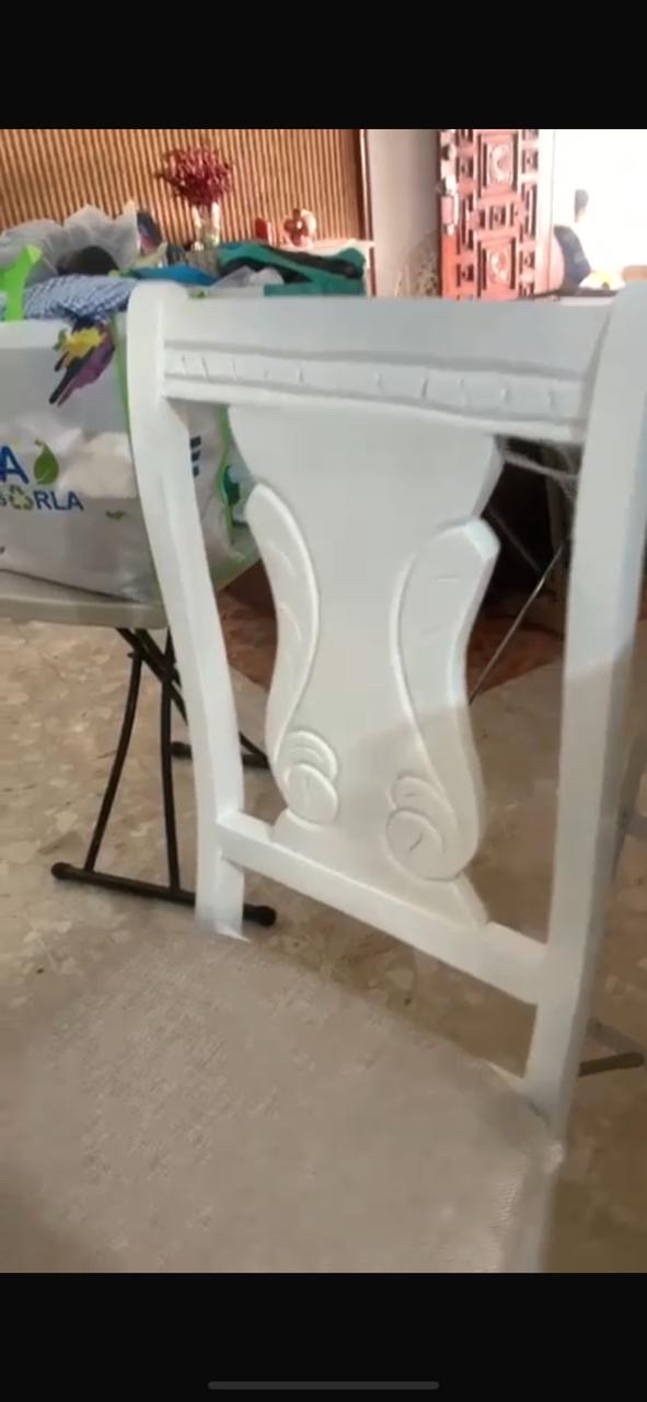 muebles y colchones - Se vende juego de comedor  4