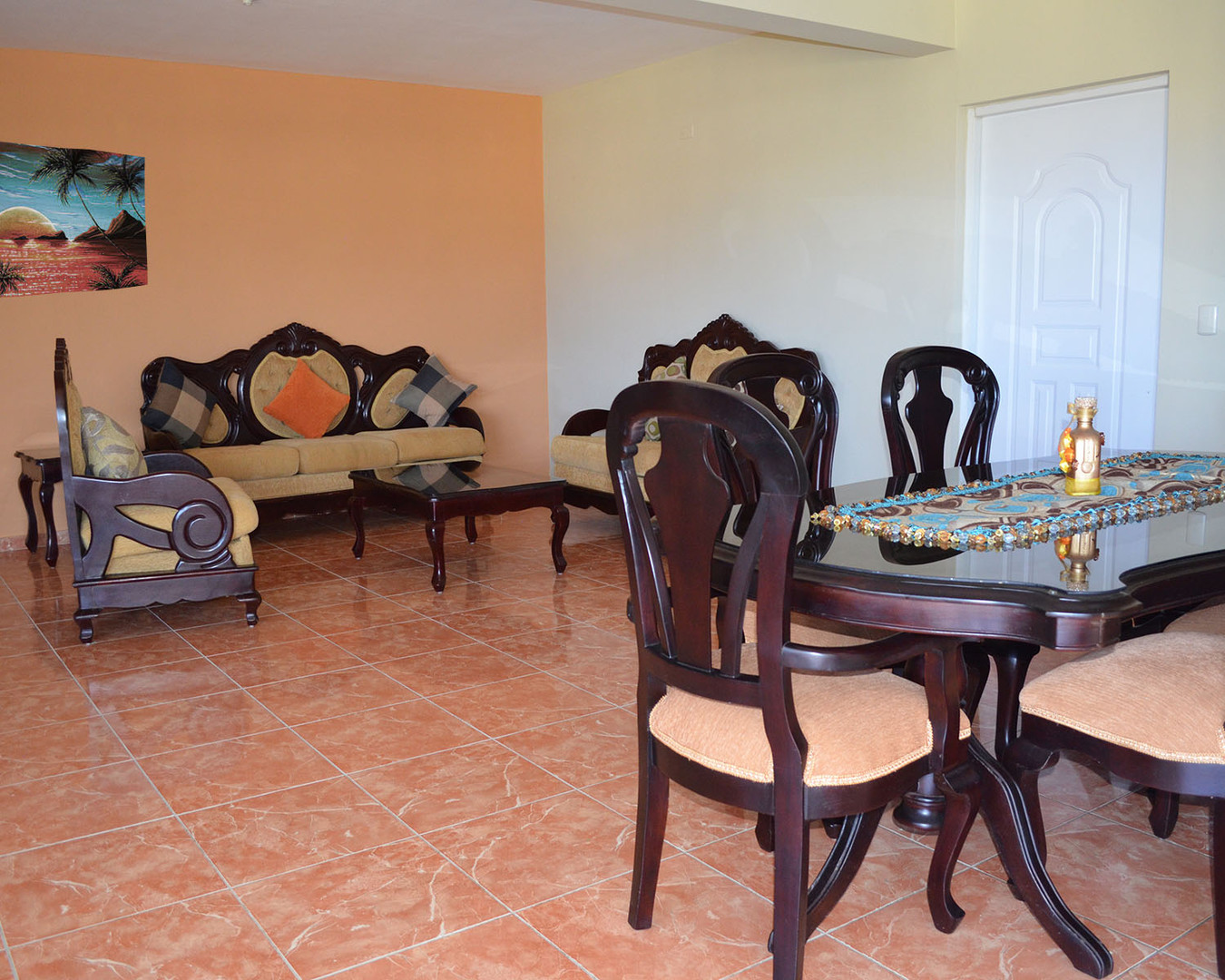 otros inmuebles - Se vende edificio de 6 apartamentos, tres niveles en Muñoz, Puerto Plata. 6