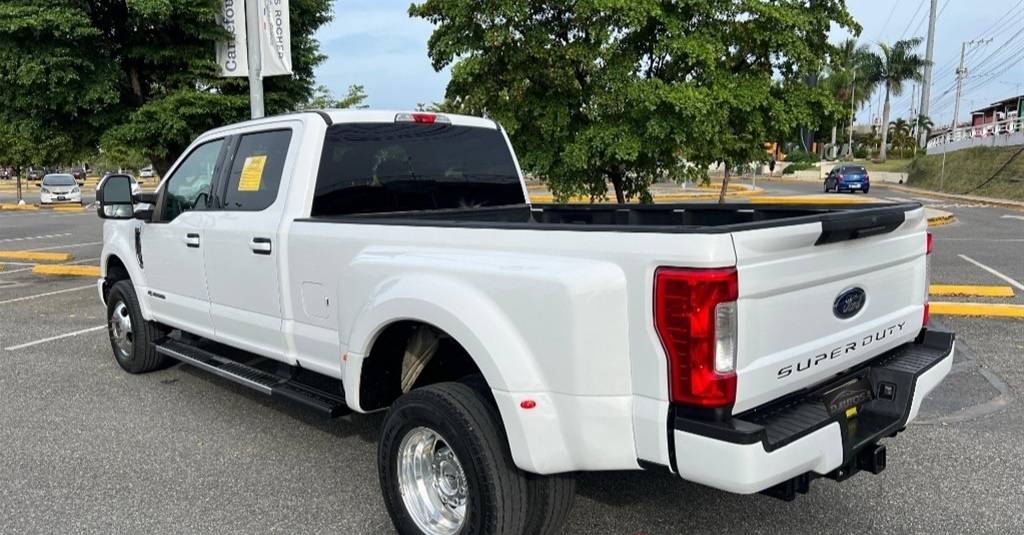 jeepetas y camionetas - 2018 Ford F350 XLT Super Duty Diesel  3