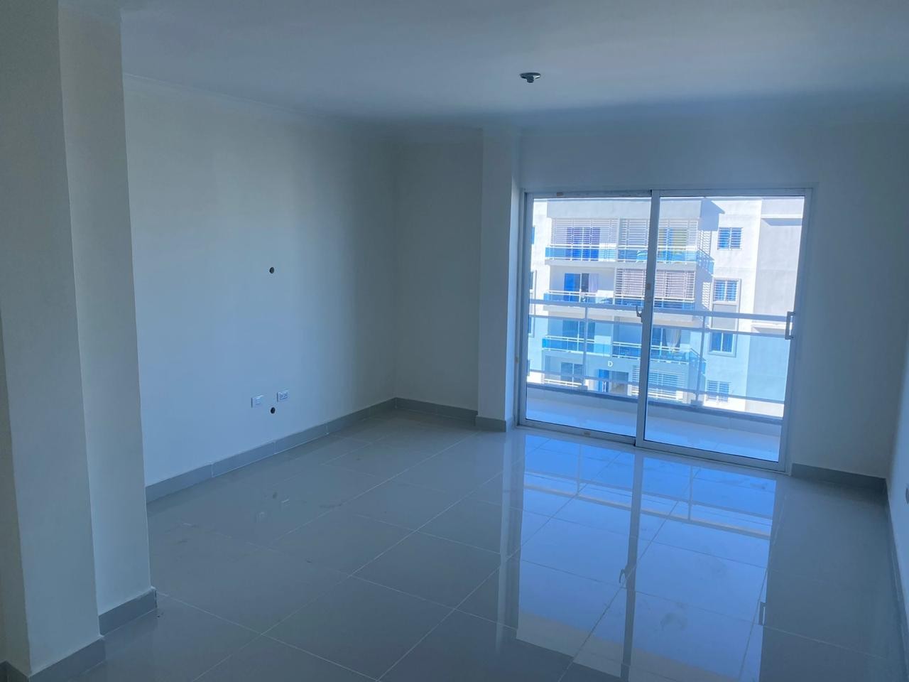 apartamentos - TENEMOS UN APTO DE  VENTA PARA TI, ENLAS CAYENAS 
AUTOPISTA SAN ISIDRO 2