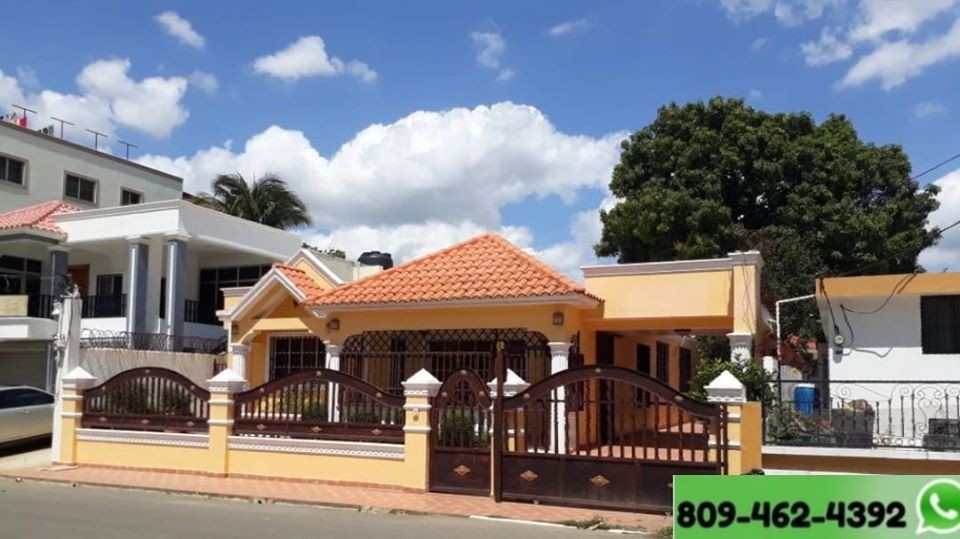 casas - Casa amueblada en la Ciudad de Santiago RD