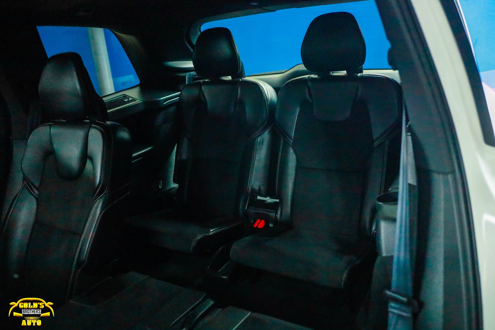 jeepetas y camionetas - Volvo XC90 T5 R-Desing 2019 Clean Carfax Recien Importada
 7