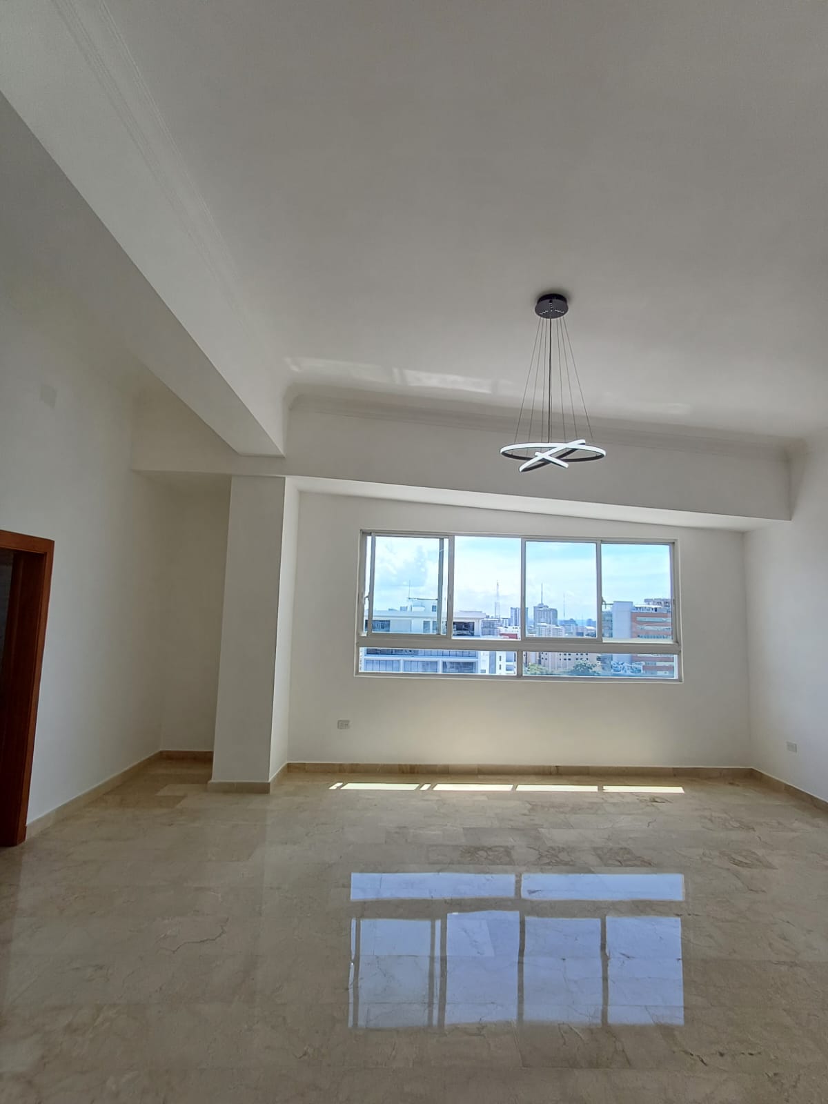 penthouses - VENTA DE PENTHOUSE EN SECTOR EVARISTO MORALES 6