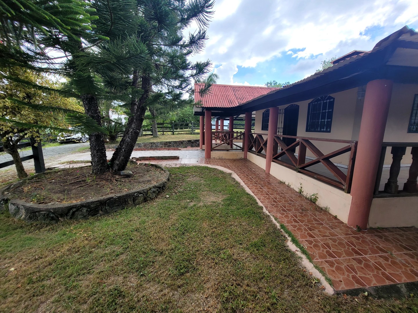 solares y terrenos - VENDO EN JARABACOA