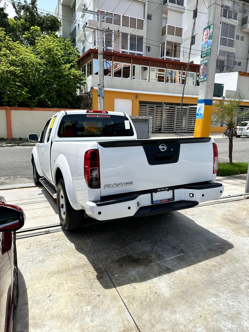 jeepetas y camionetas - Nissan Frontier 2018 s 2