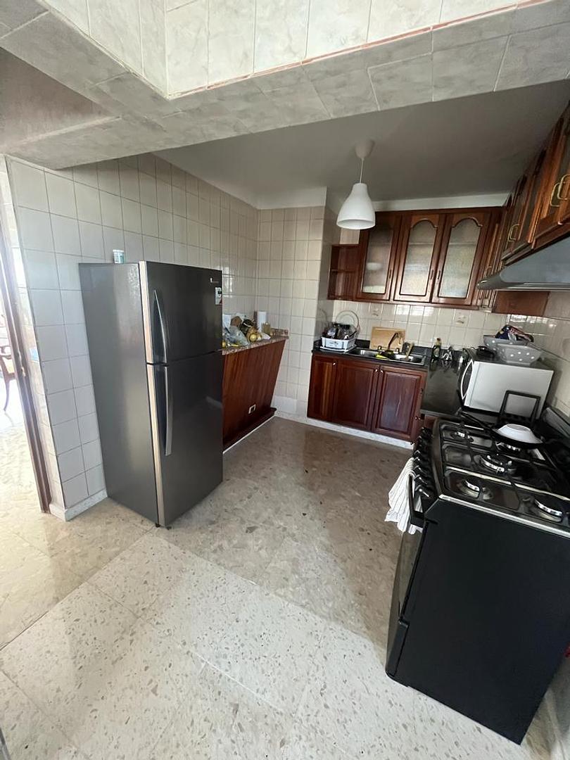 apartamentos - Vendo 7mo piso Gascue 2