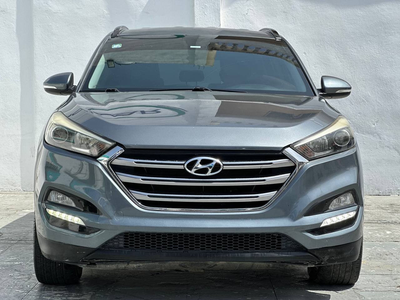 jeepetas y camionetas - HYUNDAI TUCSON LIMITED 2017MAGNO MOTORS 1