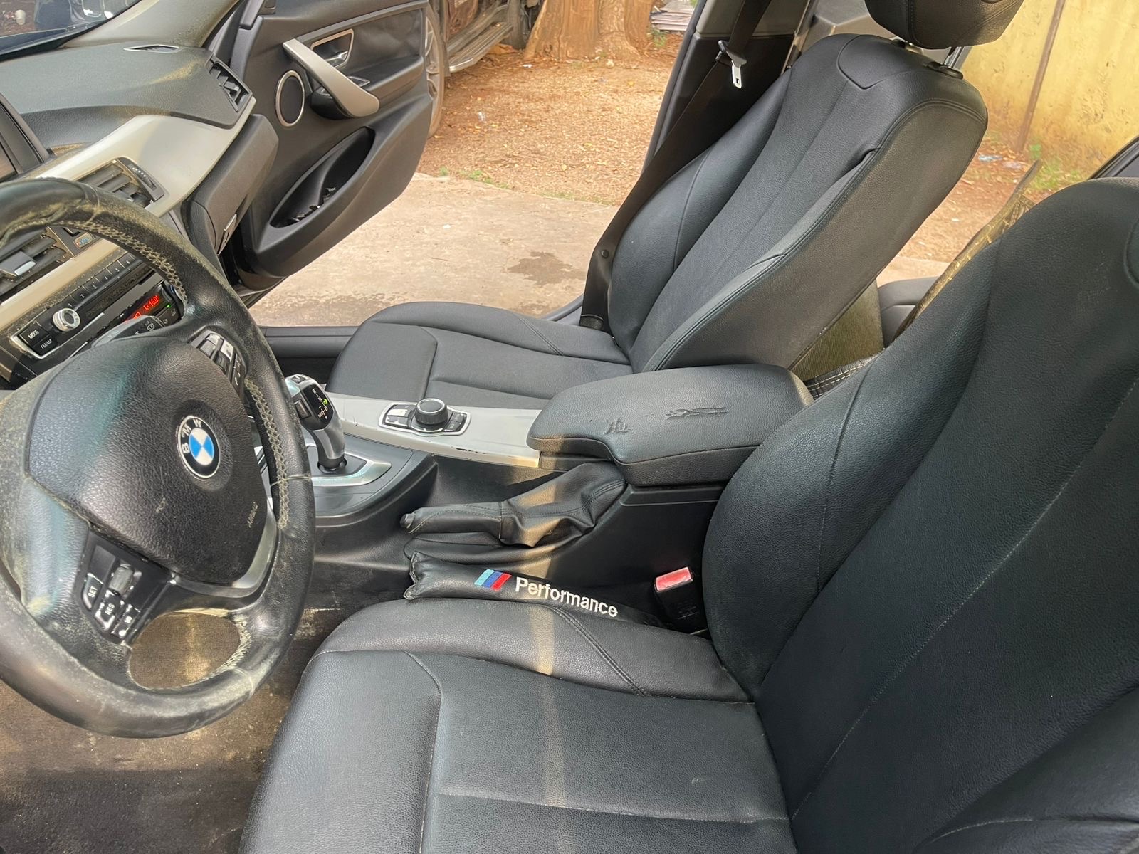 carros - BMW 320i 2014 Negociable 2