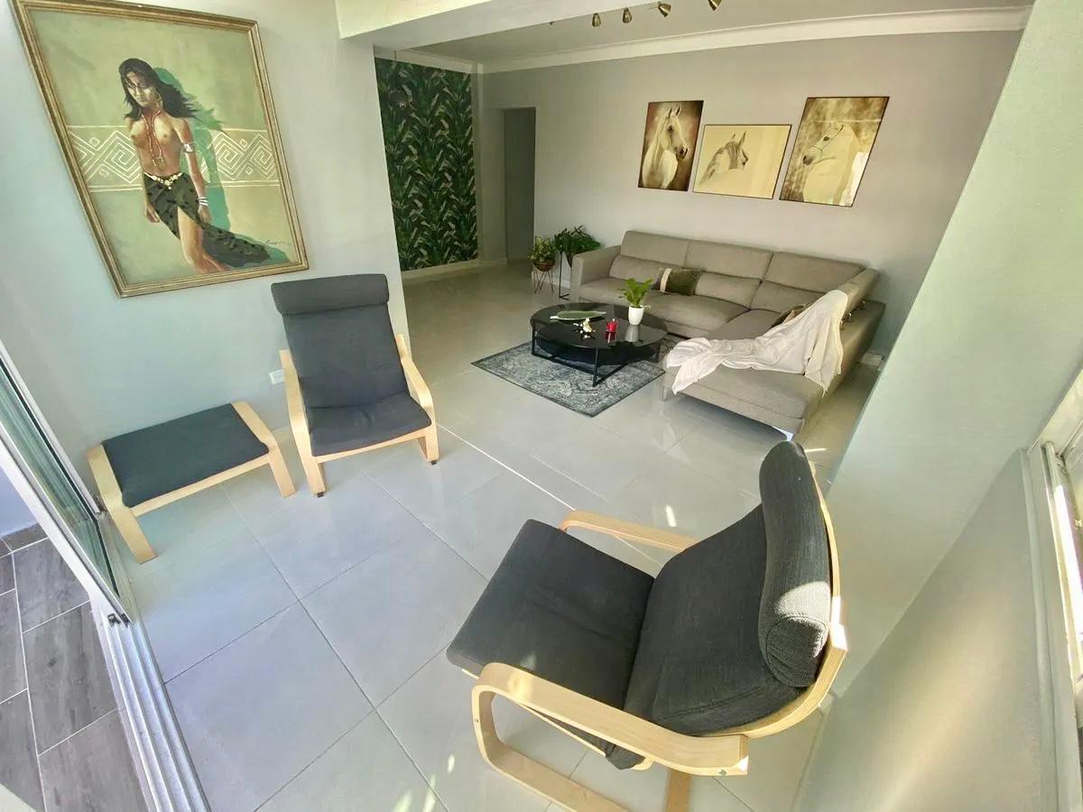 apartamentos - Apartamento en Alquiler
LOS RESTAURADORES
US$ 1,250.00 Amueblado