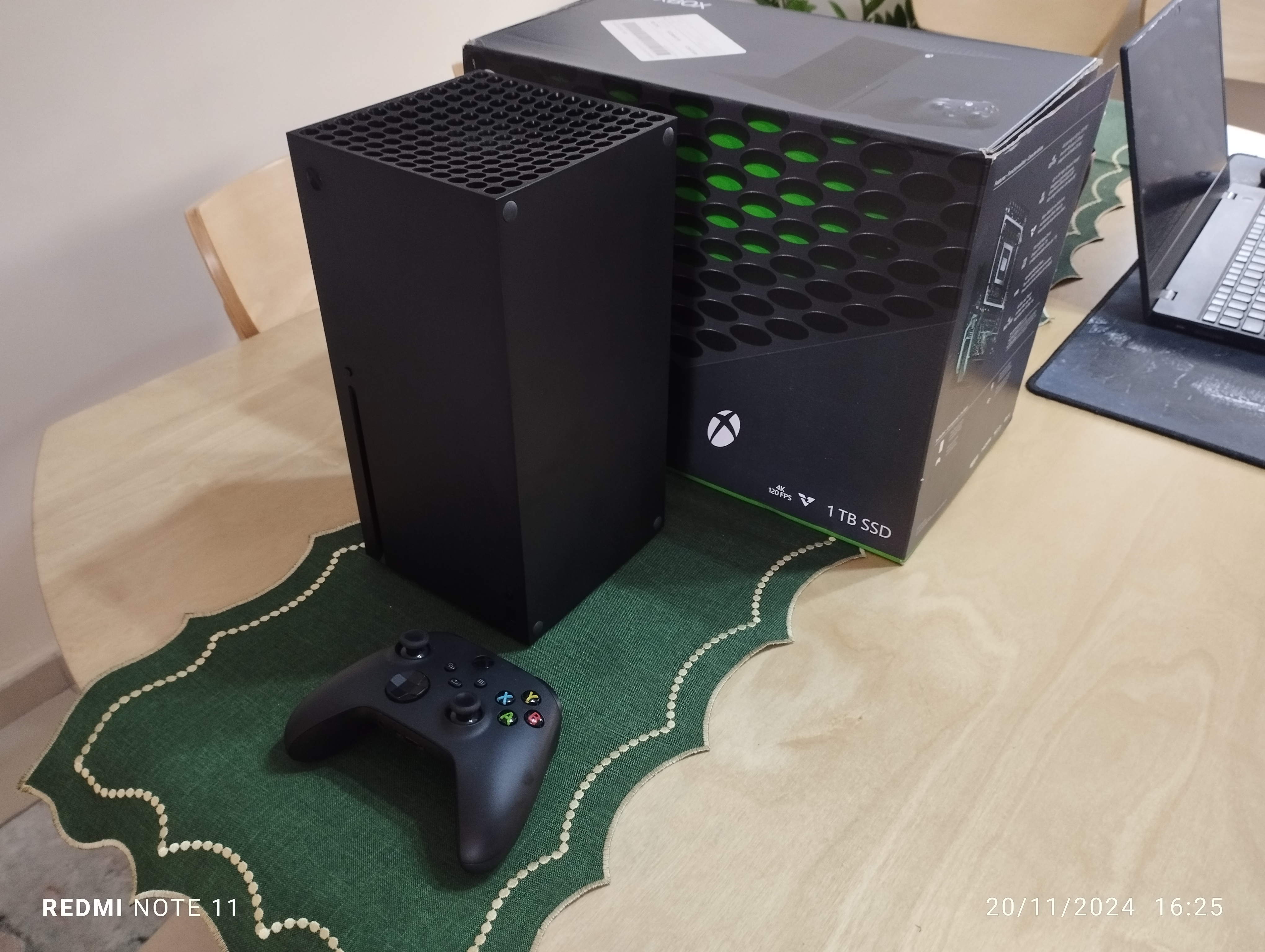 consolas y videojuegos - Consola Xbox Series X, aún en Garantía de Tienda 1