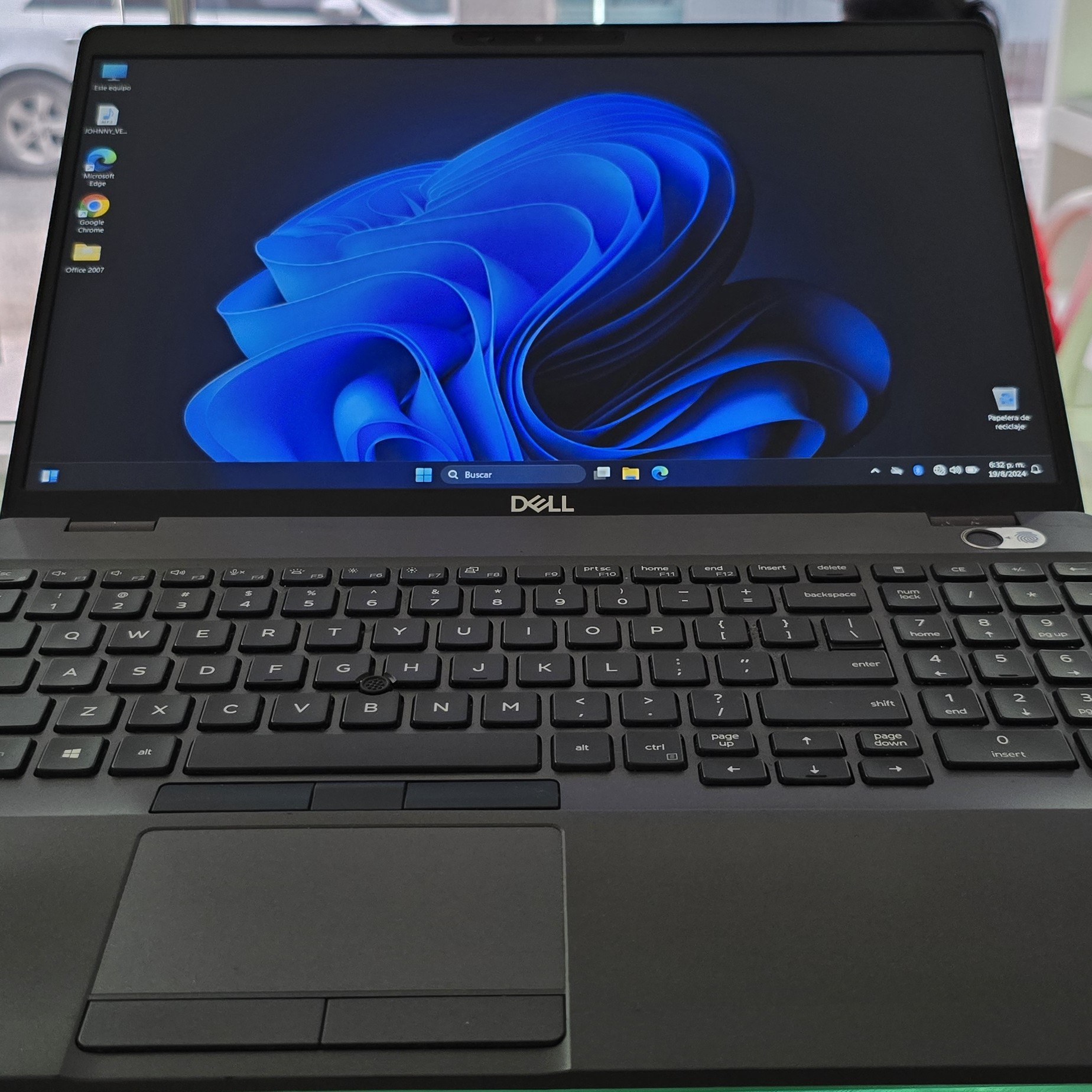 computadoras y laptops - Dell 5500 17 Pulg Core i7 8va Ram 16gb ddr4 Disco 1tb ssd Video 8gb