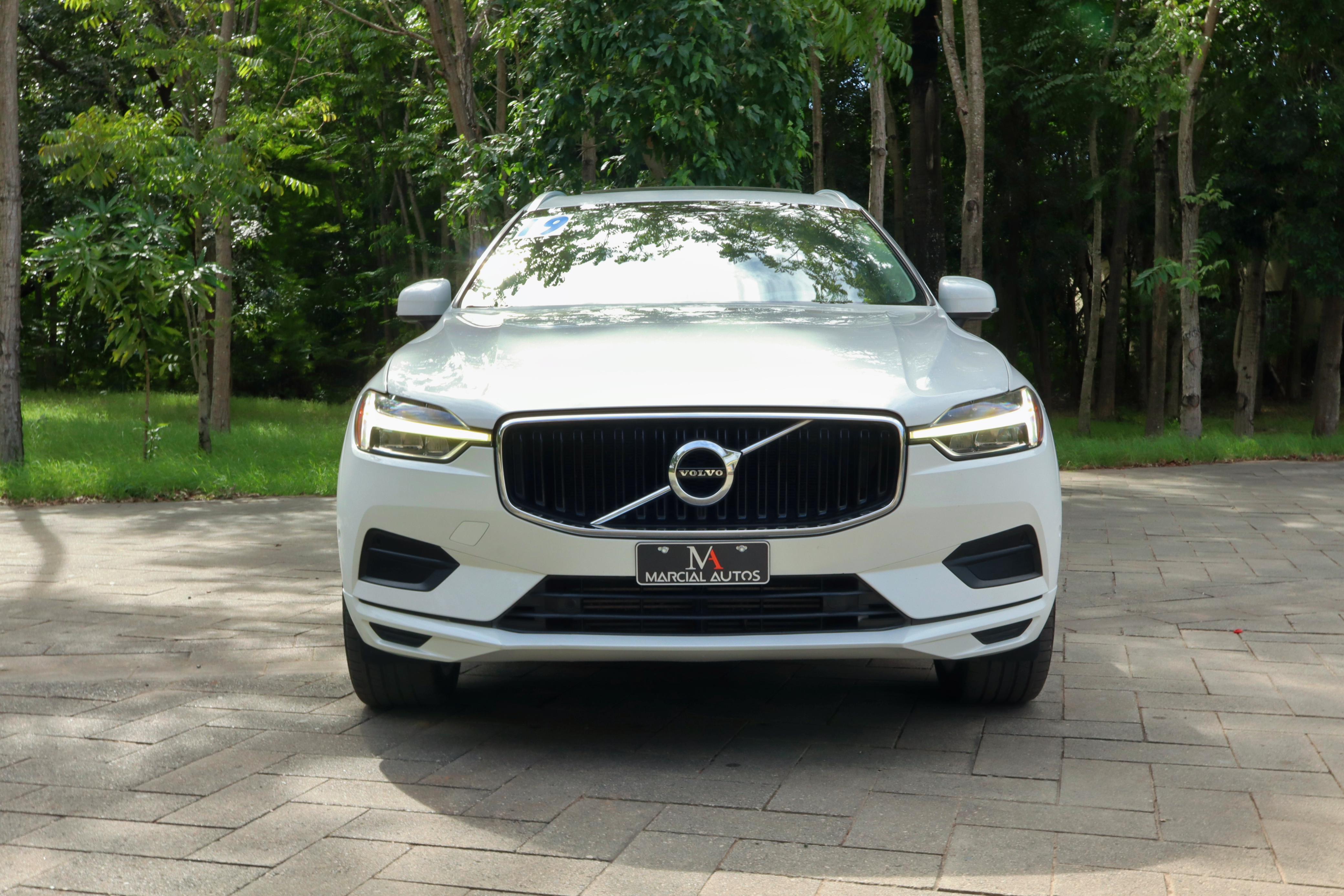 jeepetas y camionetas - Montate en esta impecable lujosa confortable volvo XC60 T5 2019  1