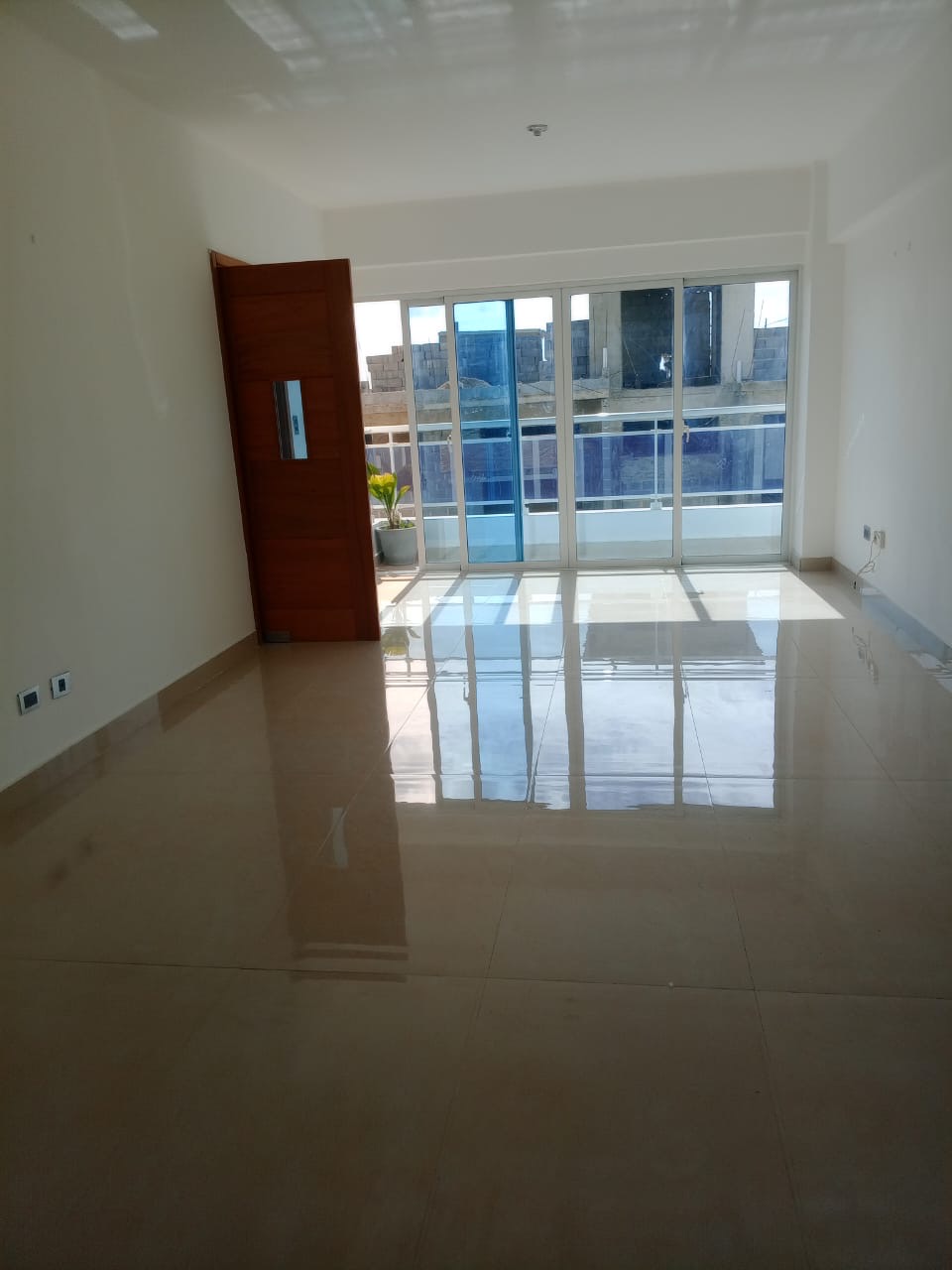 apartamentos - Alquilo en mirador del oeste 4to piso 3hab, 2baños 9