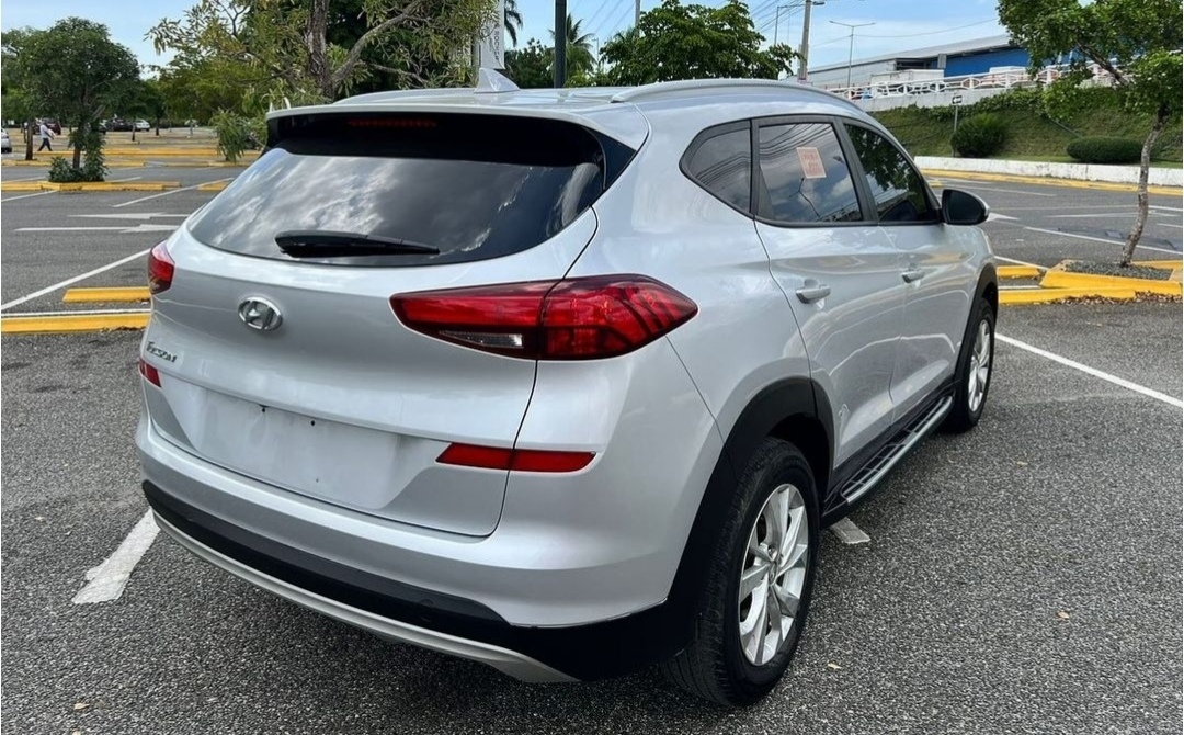 jeepetas y camionetas - 2019 Hyundai Tucson Clean Carfax  7