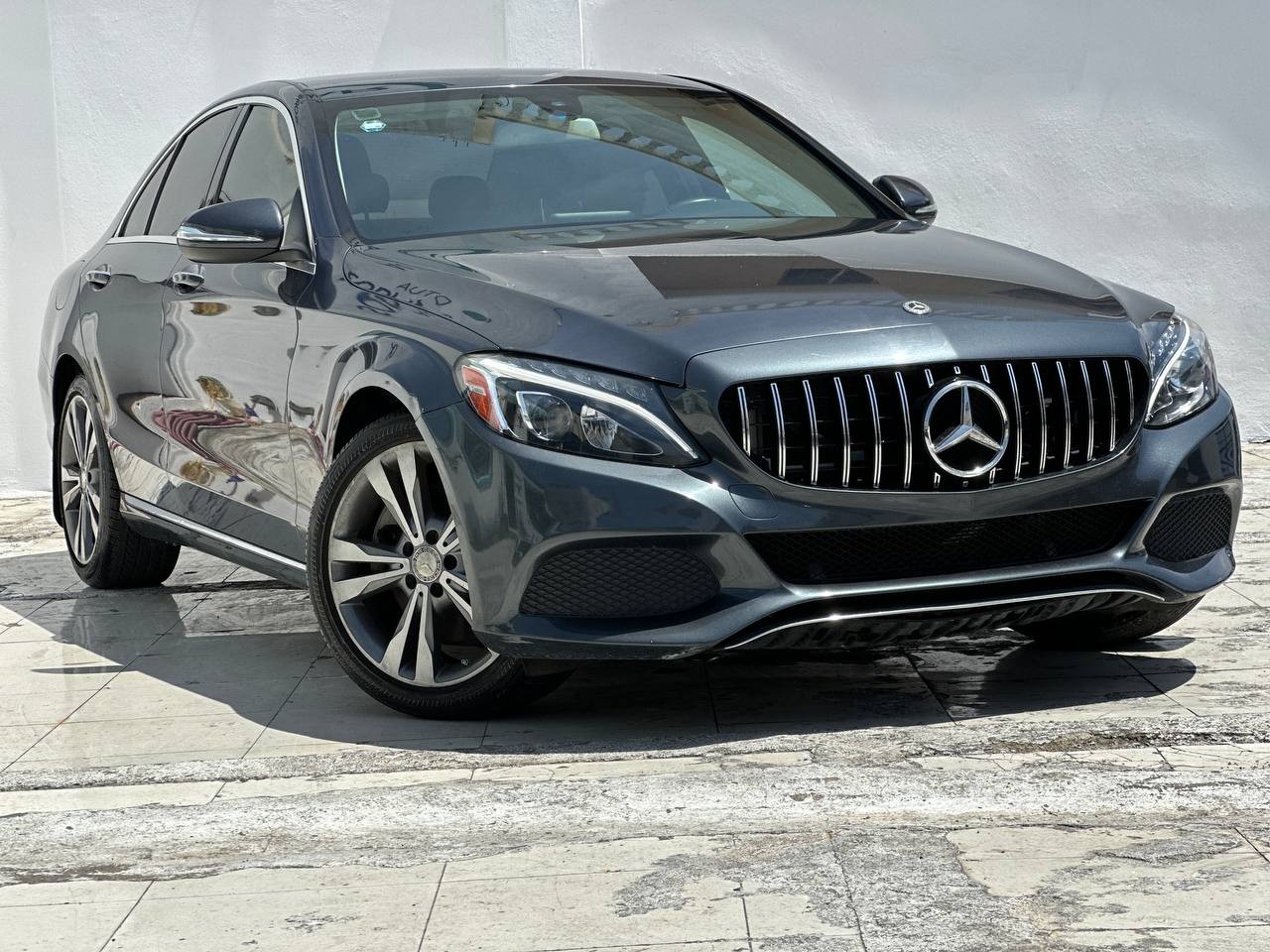 carros - Mercedes-Benz Clase C3002015Uso familiar
