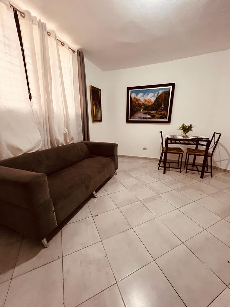 apartamentos - 🚨Alquilo en Los RestauradoresAparta –Estudio AMUEBLADO1 hab.BañoCocinaSal 7