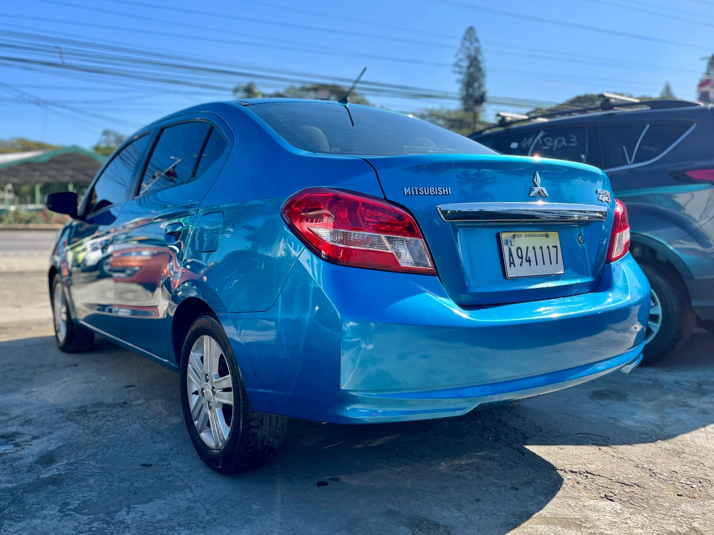 carros - Mitsubishi Mirage 2017 SEDAN 3