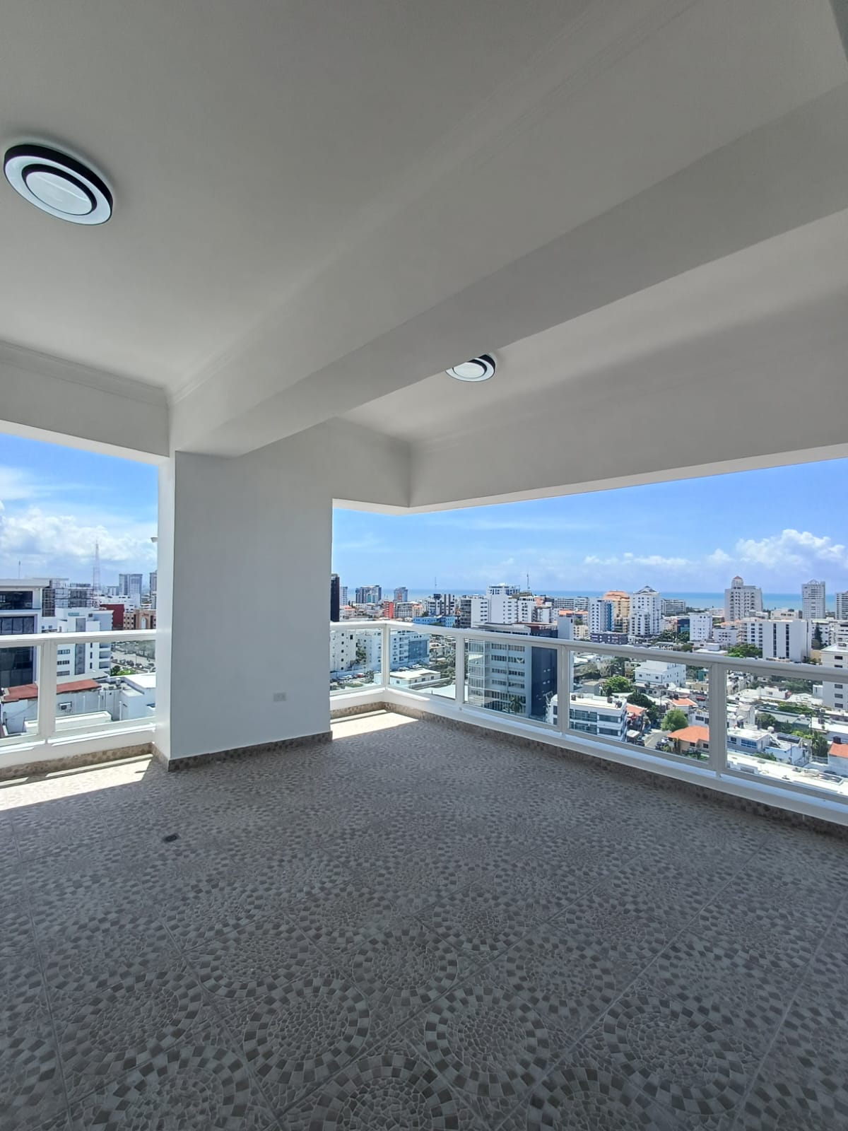 penthouses - VENTA DE PENTHOUSE EN SECTOR EVARISTO MORALES 9