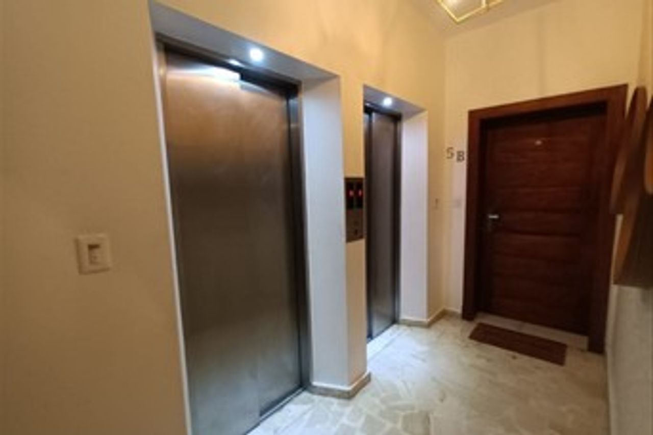 apartamentos - Venta de apartamento en Evaristo Morales  3