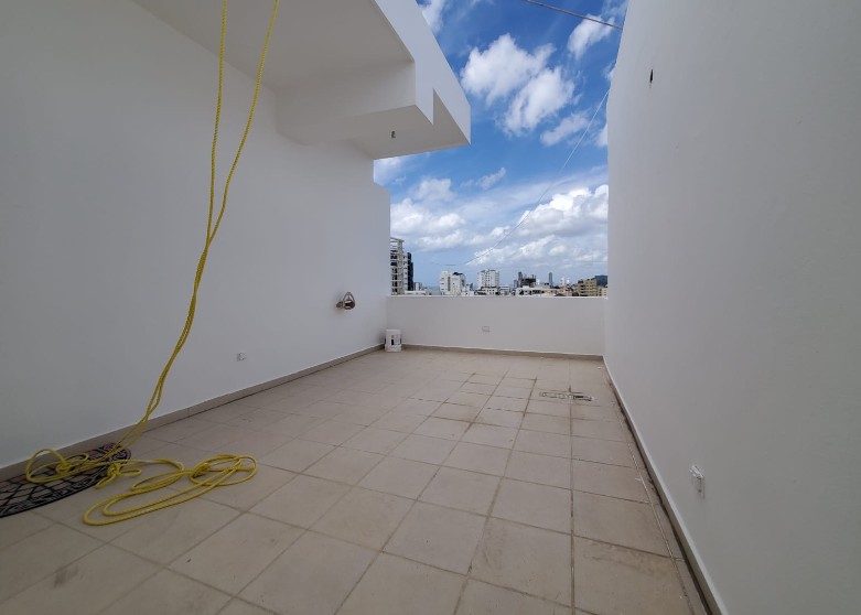 penthouses - Alquiler de amplio Penthouses Bella Vista con Linea Blanca  1