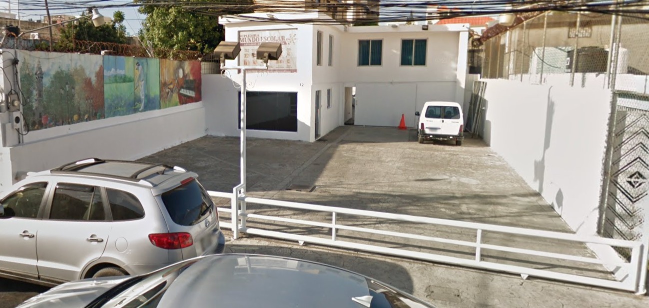 oficinas y locales comerciales - parqueo para dealer el bella vista
